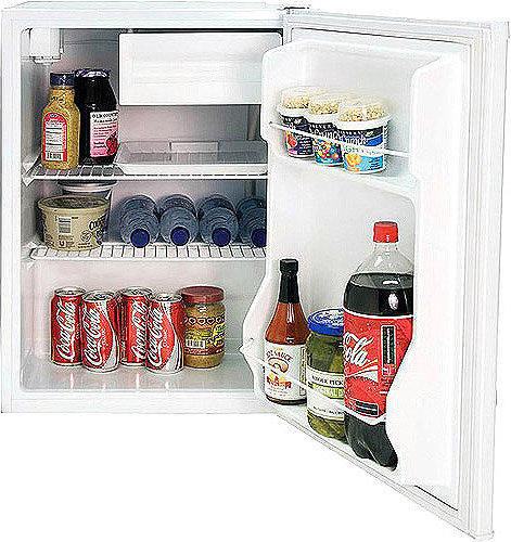 2.7 mini fridge