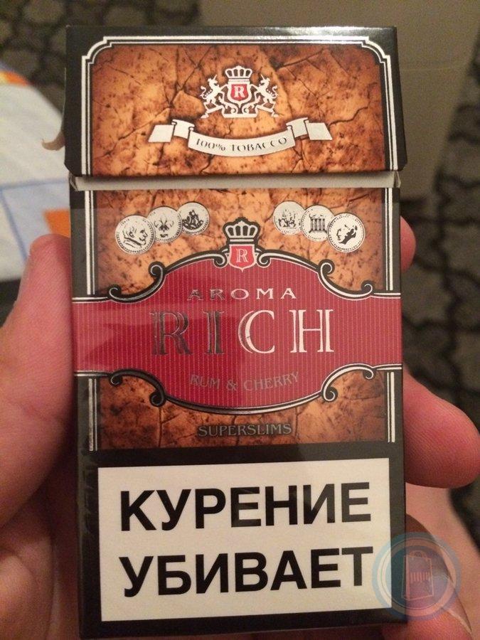 Сколько стоят рич. Aroma Rich сигареты. Сигареты Арома Рич вишня. Сигареты Aroma Rich Highland SUPERSLIMS. Капитан Блэк и Арома Рич.