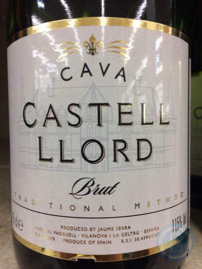 Кава кастель. Вино Castell Llord Cava. Вино игристое Cava Castell Llord. Castell Llord шампанское. Кава брют Кастель Ллорд.