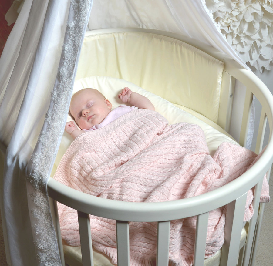 Круглая кровать для новорожденных
